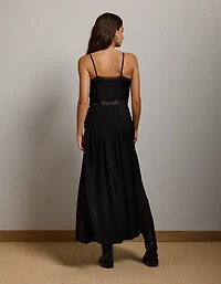 Robe longue à volants en dentelle AE77