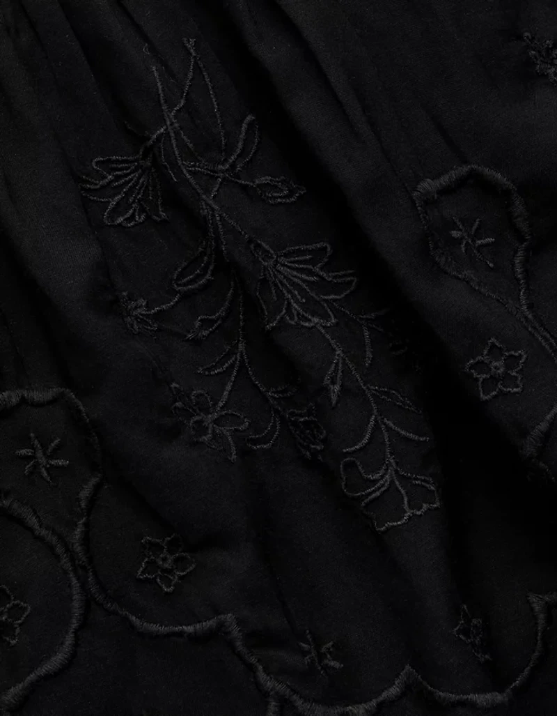 AE77 Embroidered Voile T-Shirt