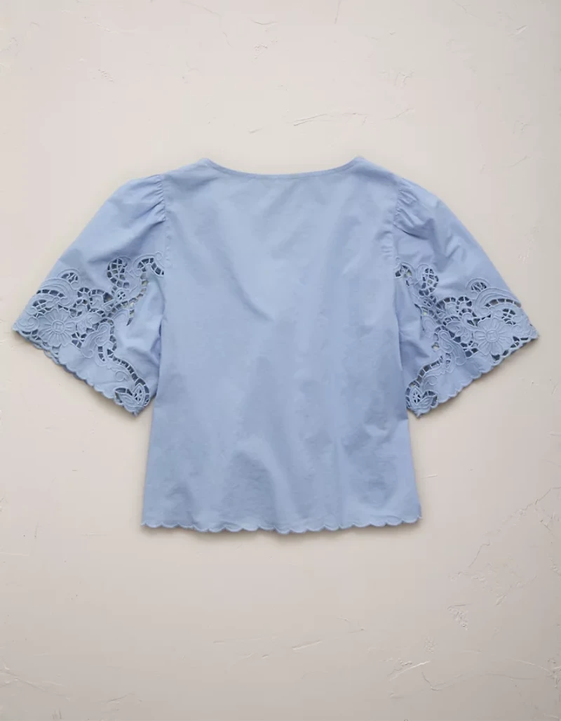 AE77 Eyelet Lace Short-Sleeve Blouse