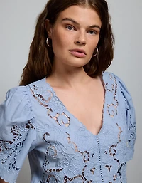 AE77 Eyelet Lace Short-Sleeve Blouse