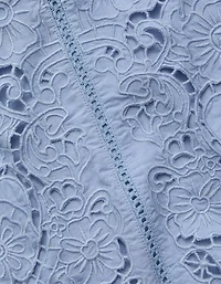 AE77 Eyelet Lace Short-Sleeve Blouse