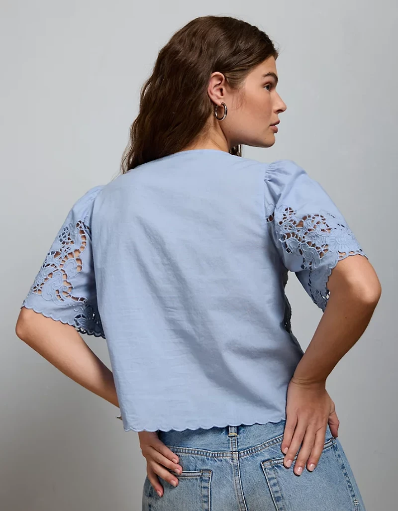 AE77 Eyelet Lace Short-Sleeve Blouse
