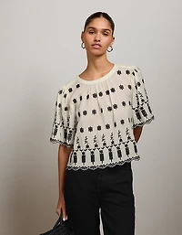 AE77 Embroidered Bell Sleeve Blouse