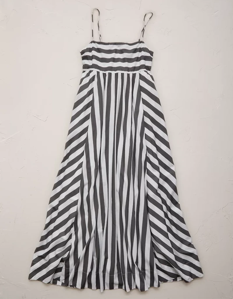 AE77 Empire Waist Maxi Dress