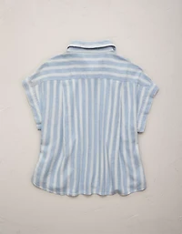 Chemise boutonnée courte et droite en mélange de lin AE77