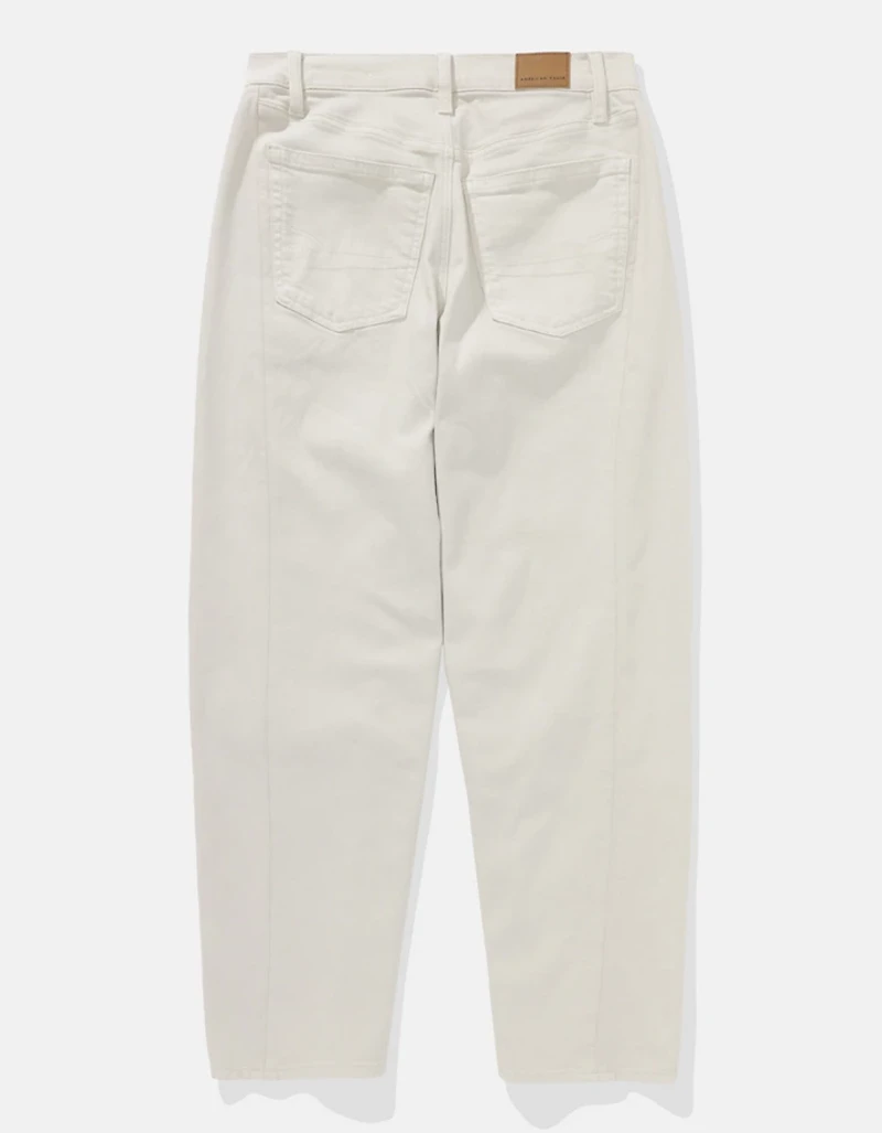 Jean à coupe tonneau Drapé de rêve rigide et extensible AE