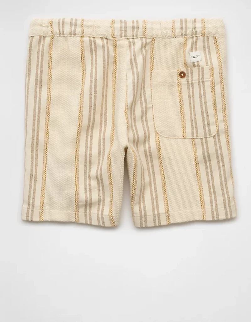 AE 7" Lived-In Trekker Short