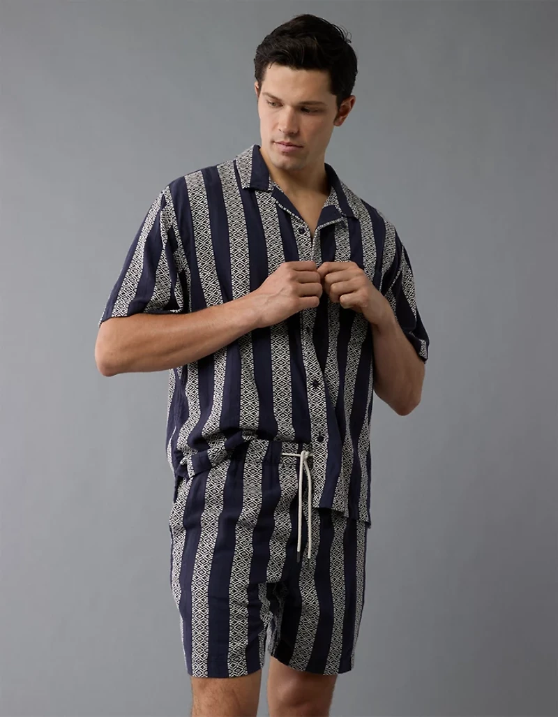 AE 7" Textured Striped Lived-In Trekker Short