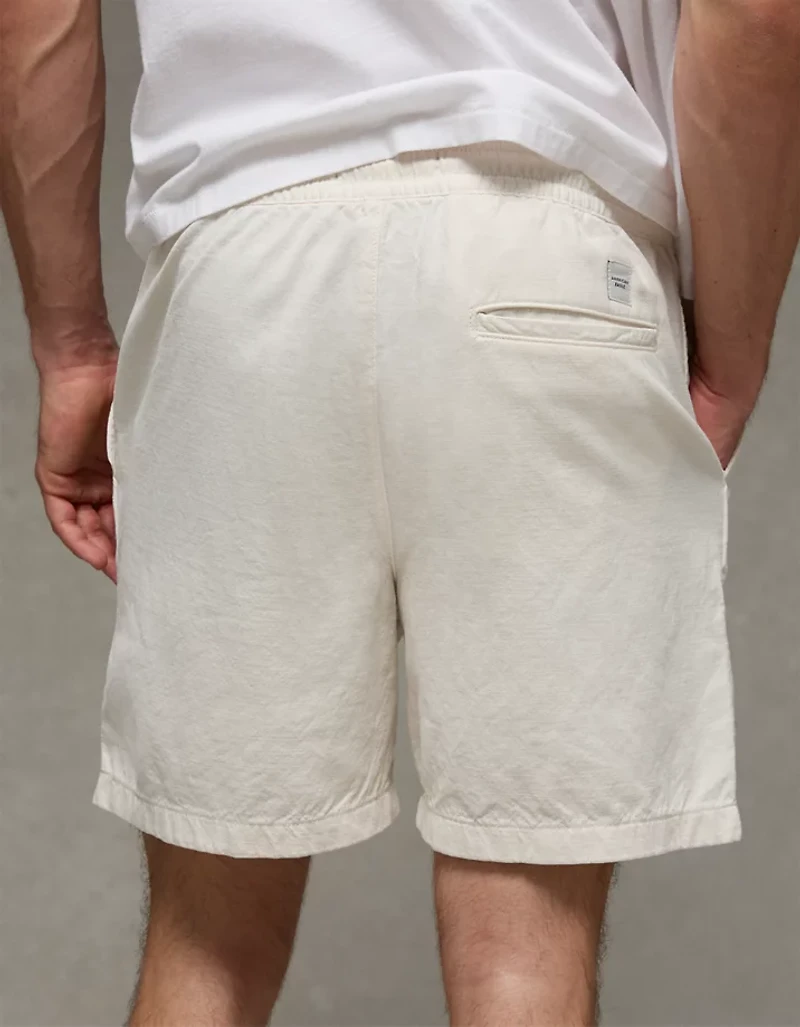 AE 7" Lived-In Trekker Short
