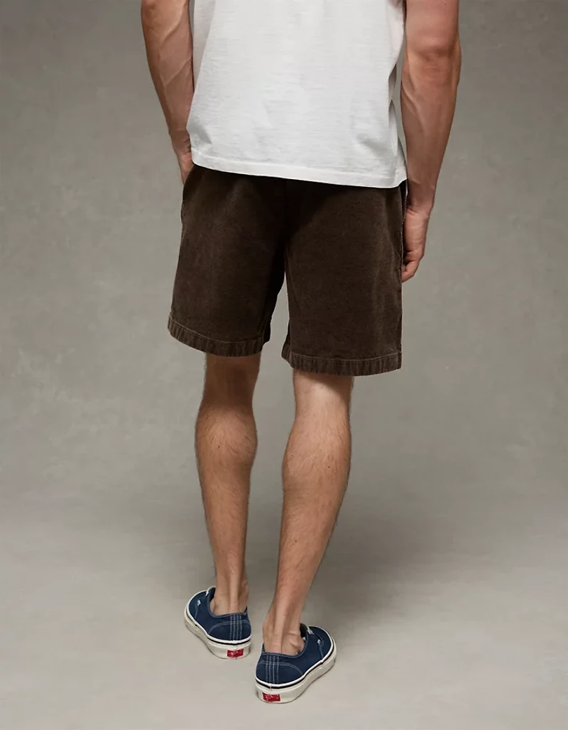 AE 7" Lived-In Trekker Short