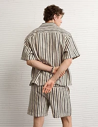 AE 7" Lived-In Trekker Short