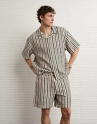 AE 7" Lived-In Trekker Short