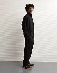 AE 24/7 Boxy Quarter-Zip Sweatshirt