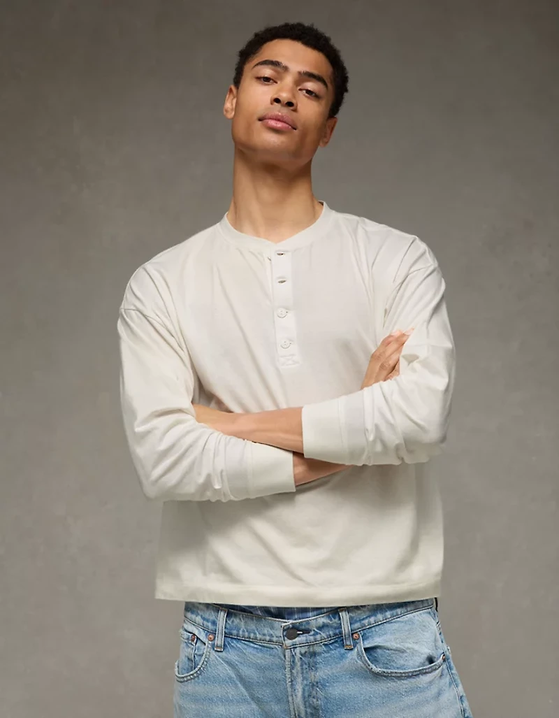 T-shirt henley léger de coupe droite AE