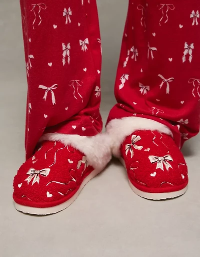 AE Holiday Bows Scuff Slipper