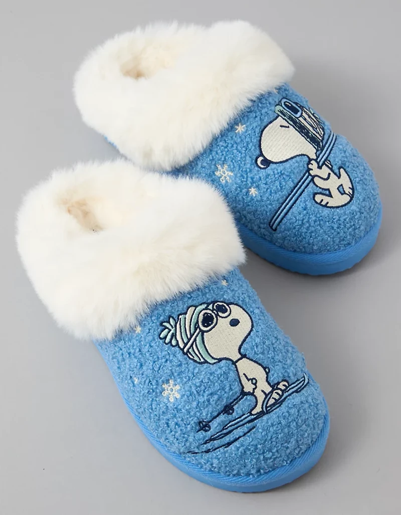 AE Snoopy Ski Scuff Slipper