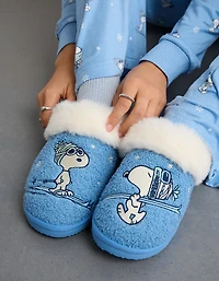 AE Snoopy Ski Scuff Slipper
