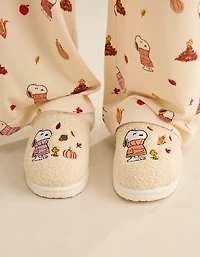 AE Snoopy Sweater Scuff Slipper