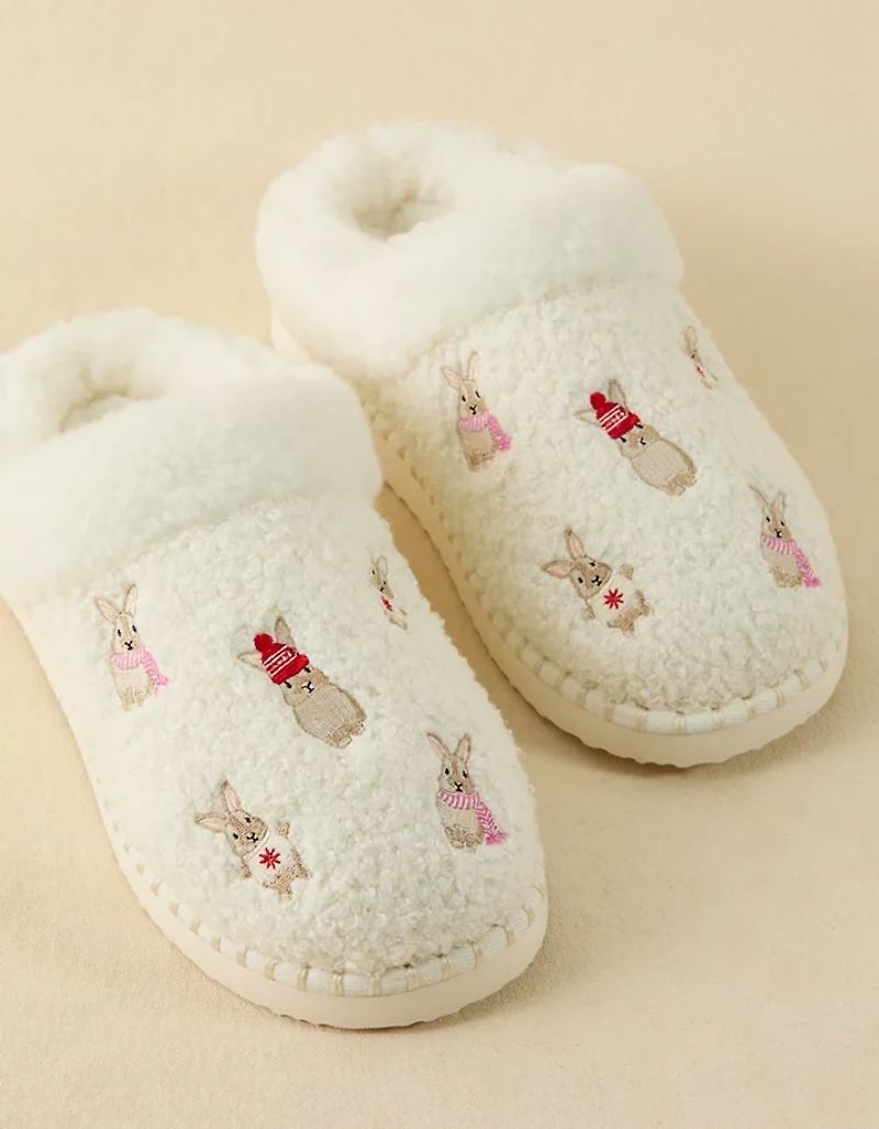 AE Cozy Bunny Slipper