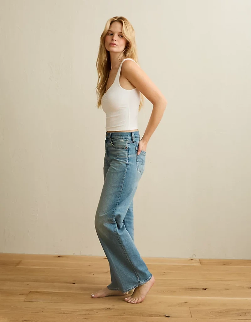 AE Curvy High-Waisted Stovepipe Jean