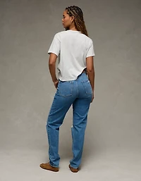 AE Strigid Curvy Ripped Mom Jean