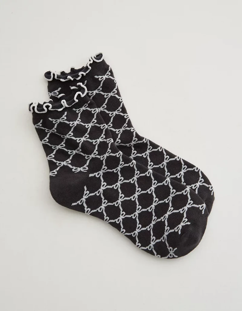 Aerie Scallop Tipping Bobby Socks