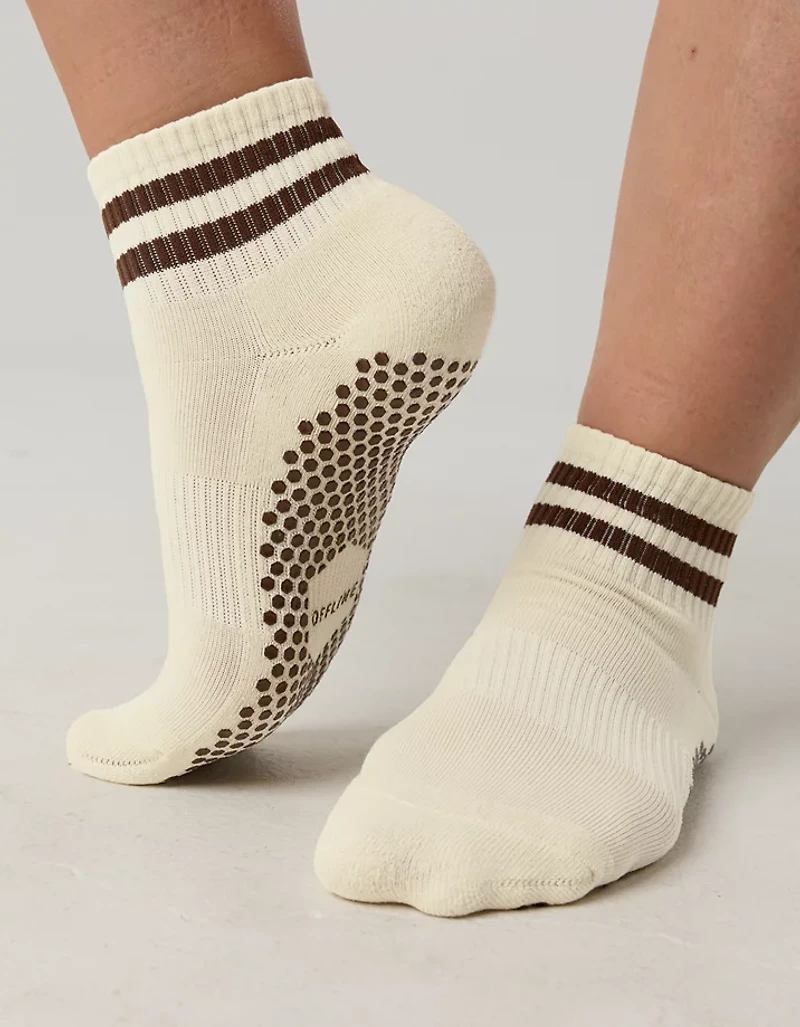 OFFLINE By Aerie x LUCKY HONEY Boyfriend Grip Socks