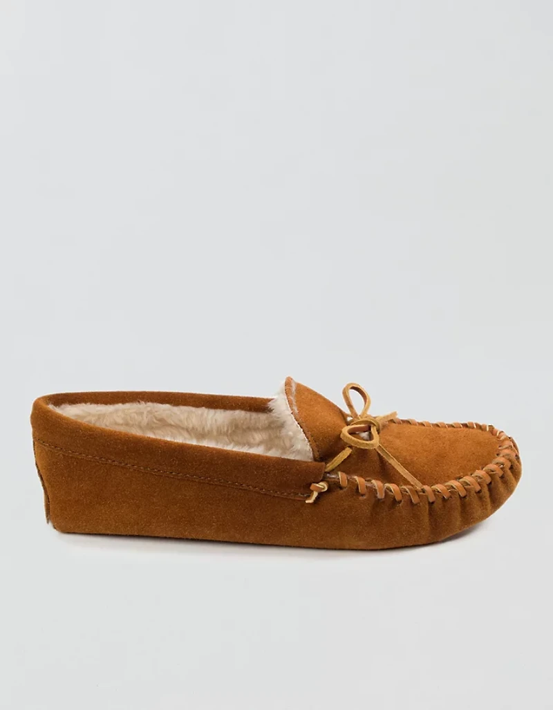 Minnetonka Pile-Lined Soft Sole Moccasin Slipper