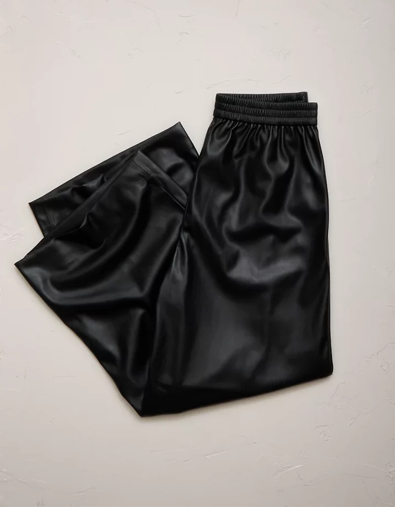 AE77 Vegan Leather Pull On Pant