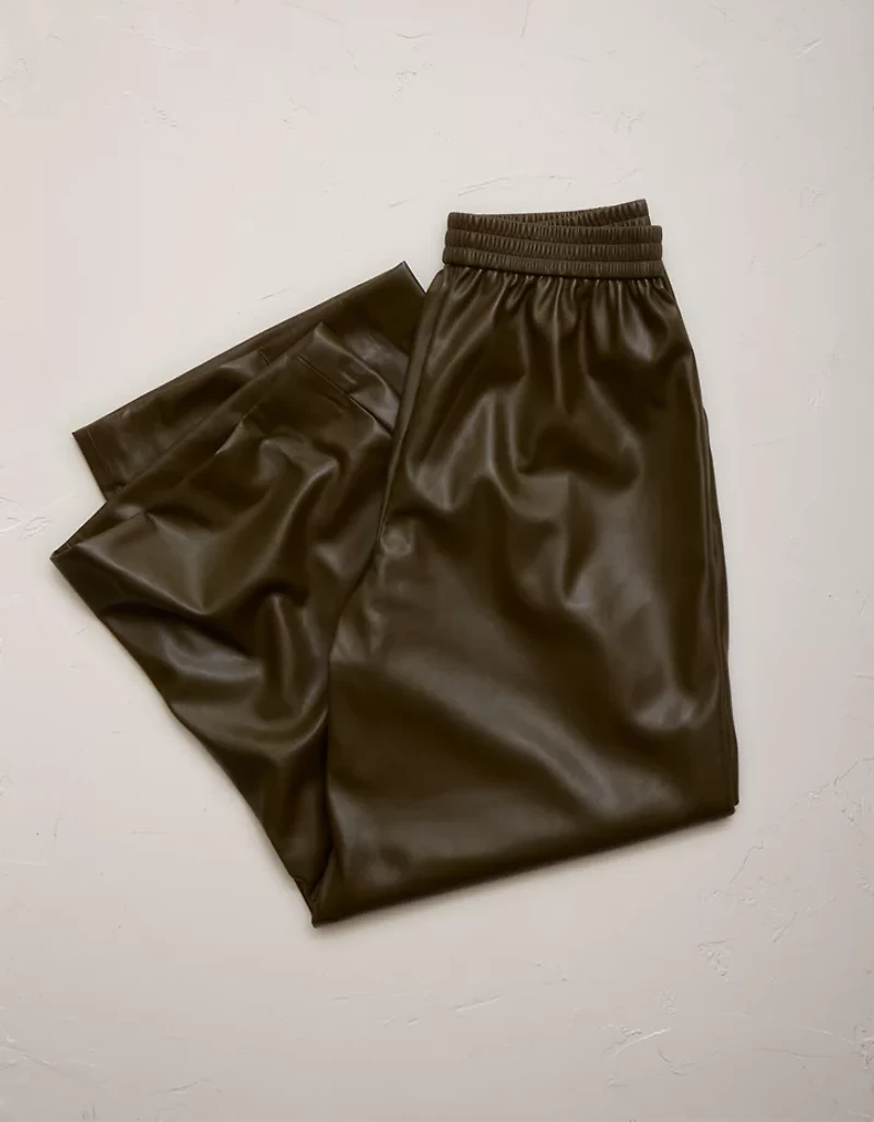 AE77 Vegan Leather Pull On Pant