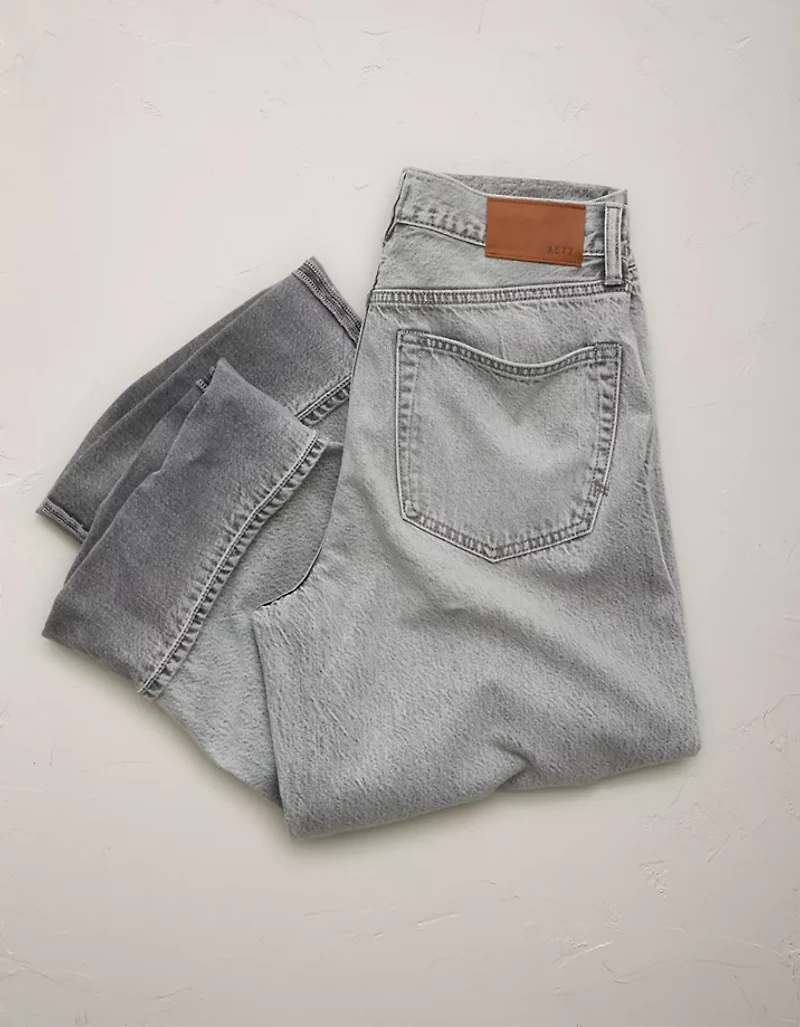 AE77 Premium Wide Crop Cuff Jean