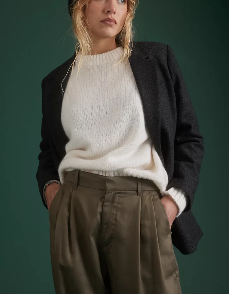 AE77 Premium Pleated Trouser Pant