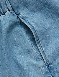 AE77 High-Waisted Chambray Short