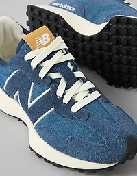 New Balance Women's 327 Sneaker