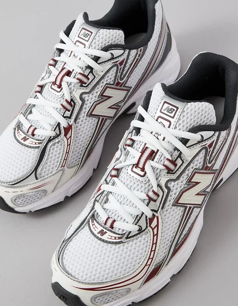 New Balance Women's 740 Sneaker