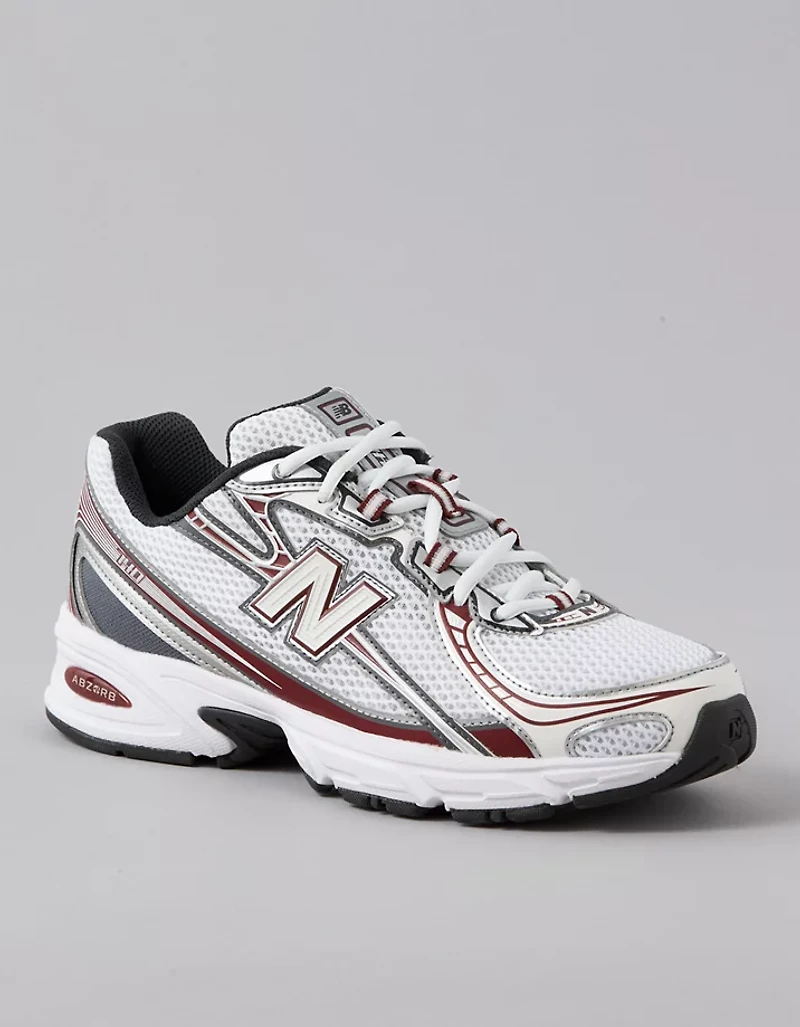 New Balance Women's 740 Sneaker
