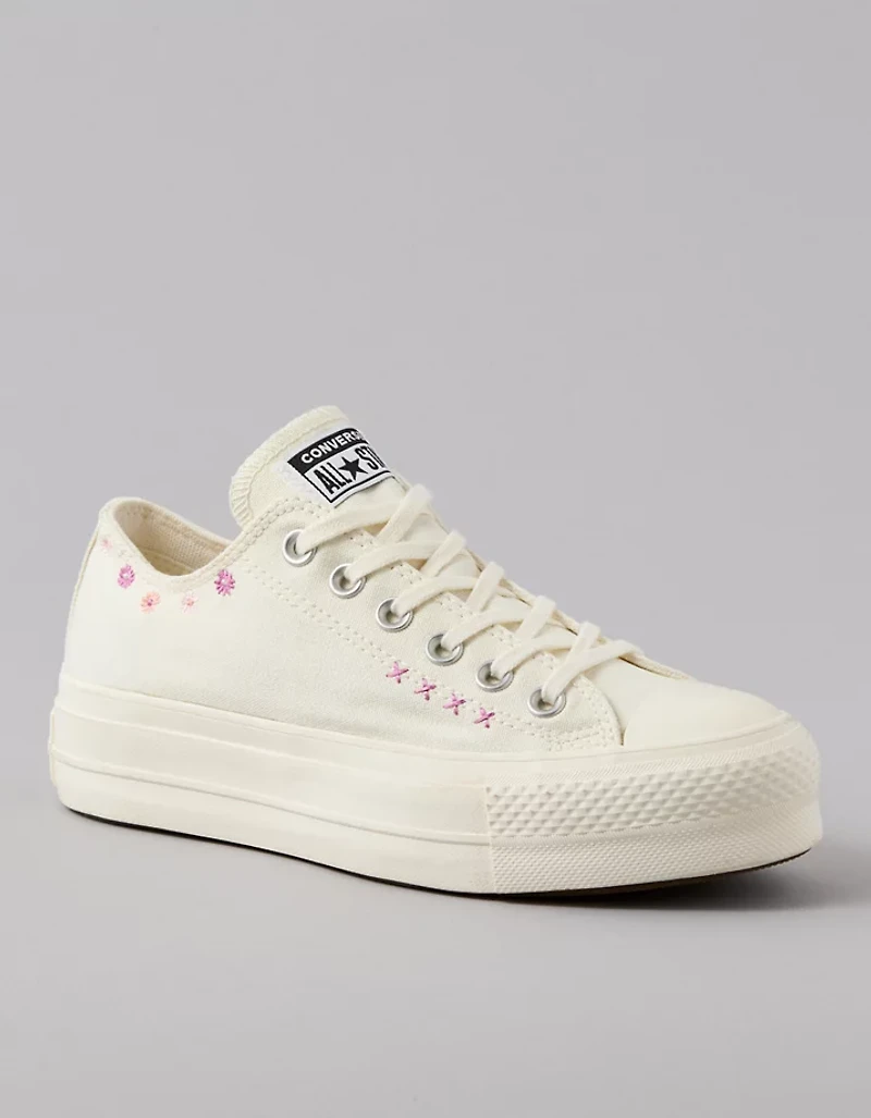 Converse Chuck Taylor All Star Lift Platform Embroidered Flowers Low-Top Sneaker