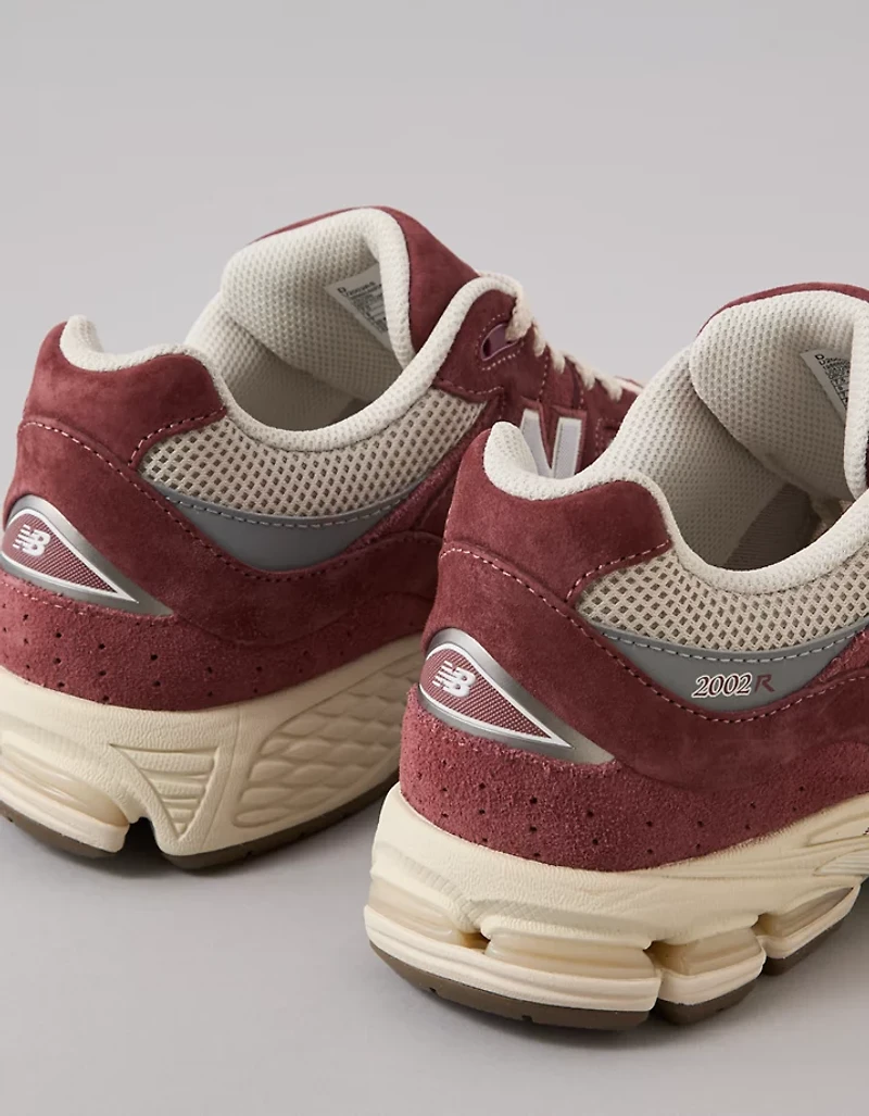 New Balance Women's 2002R Sneaker