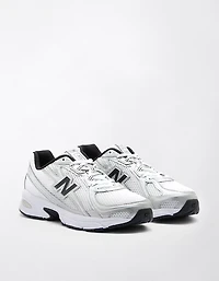 New Balance Women's 740 Sneaker