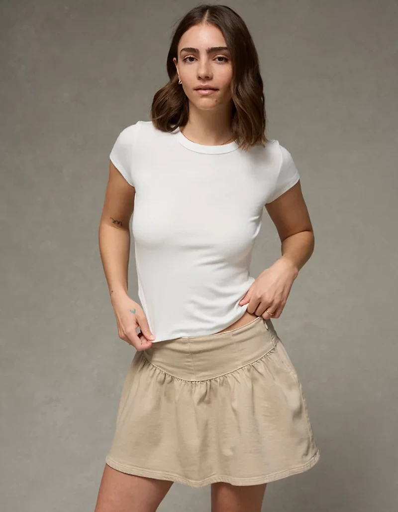 Minijupe-short à taille haute en V AE