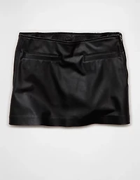 Jupe-short à taille mi-basse en cuir végétalien AE