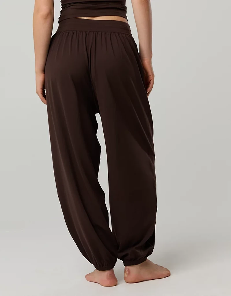 OFFLINE By Aerie Real Me Baggy Jogger