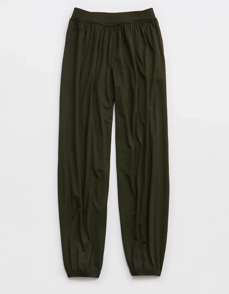 OFFLINE By Aerie The Hugger Go With Flow Baggy Jogger
