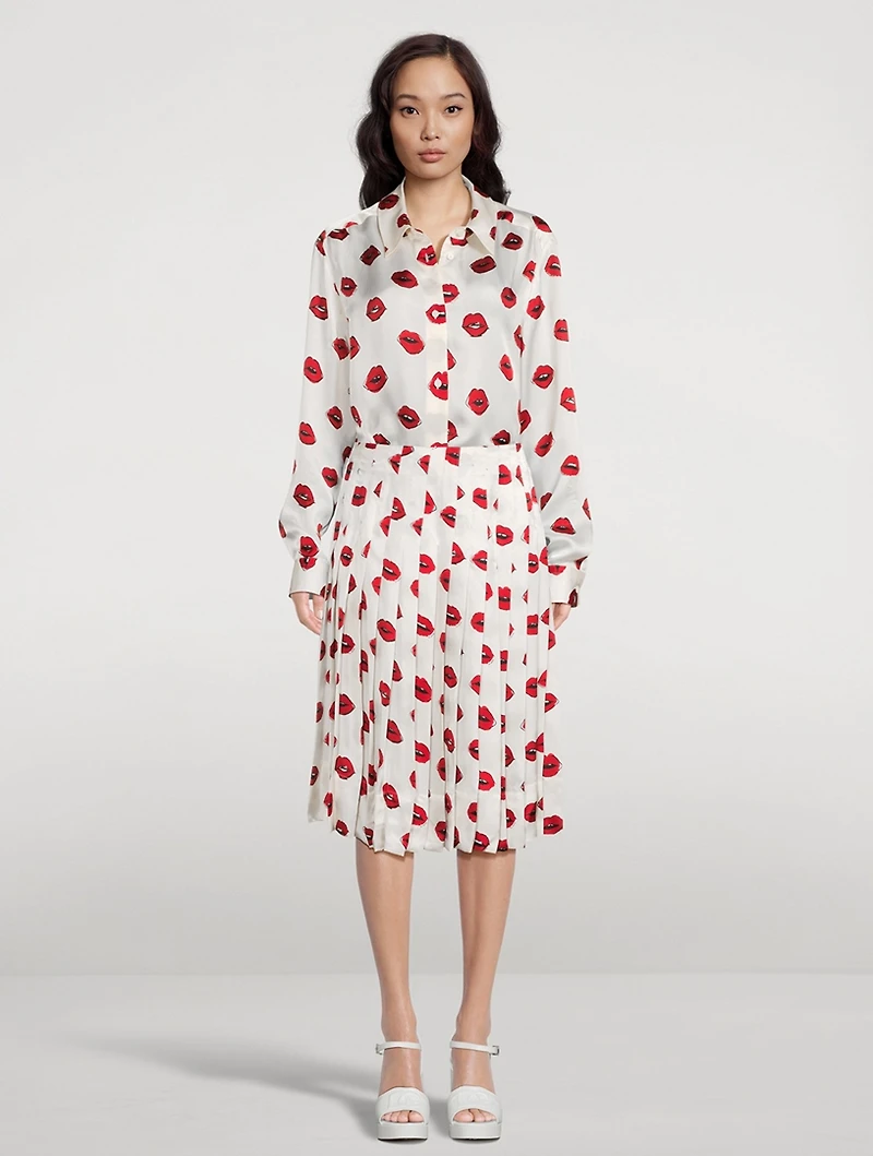 The Tudi Pleated Midi Skirt Lip Print