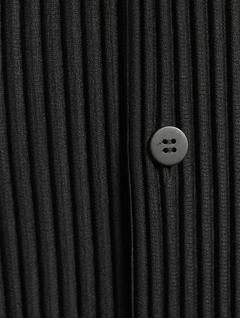 MC July Short-Sleeve Shirt