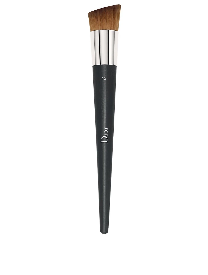 Fluid Foundation Brush n°12 – Full Coverage