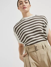 Cropped Pleated Trousers