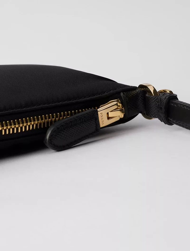Re-nylon Pouch