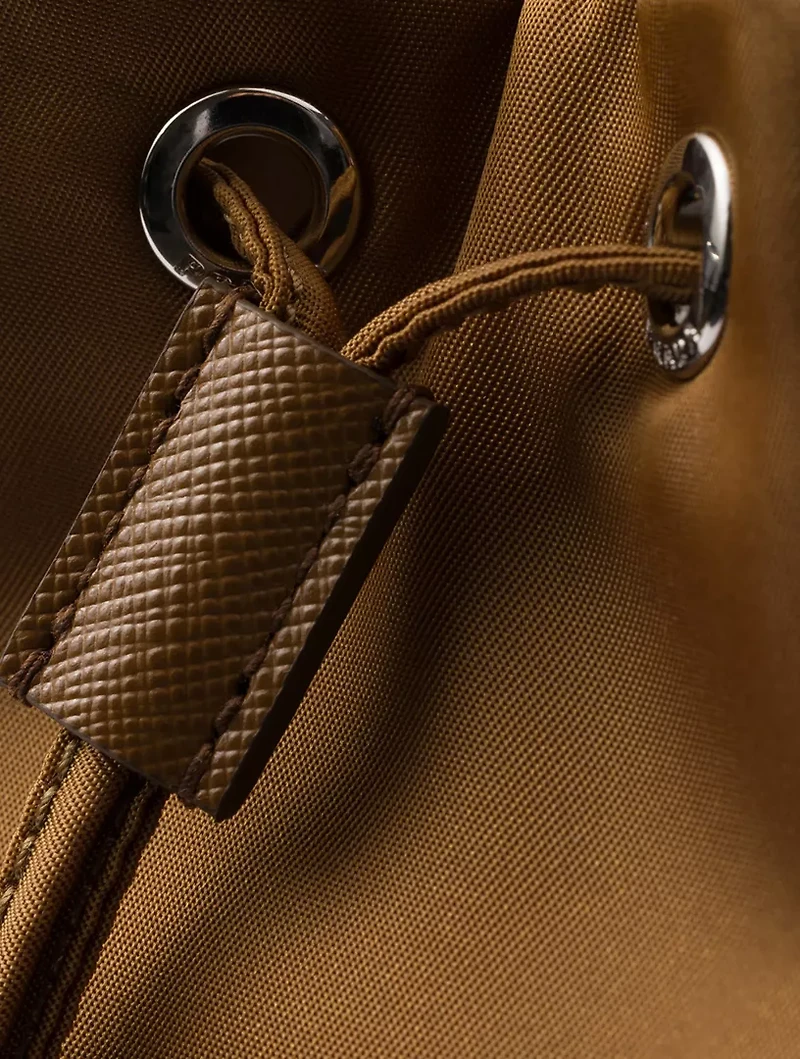 Re-nylon Pouch