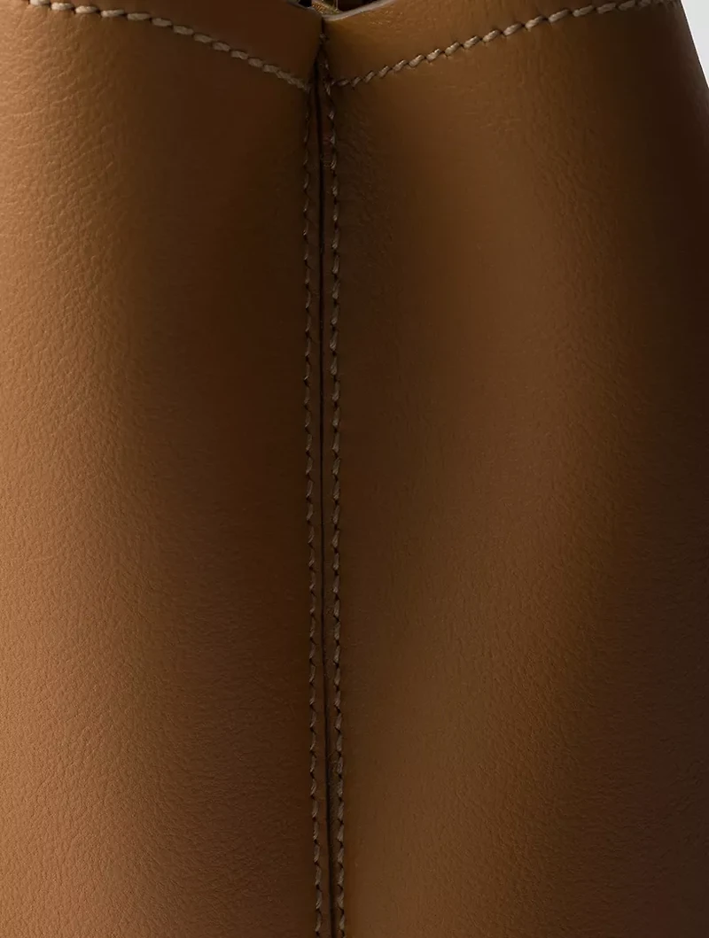 Medium Leather Bag